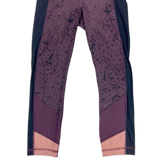 Lululemon Leggings Womens Size 4 Purple Black Trail Bound Cropped Yoga Pants - Picture 4 of 16